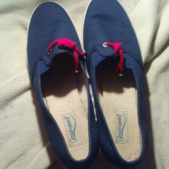 sandal - Picture 2 of 3